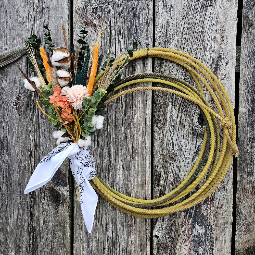 Lasso wreath
